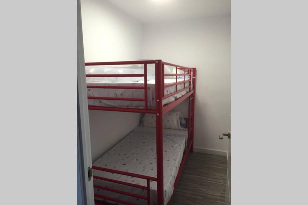 Apartamento frente al mar en Cambrils Exterior foto