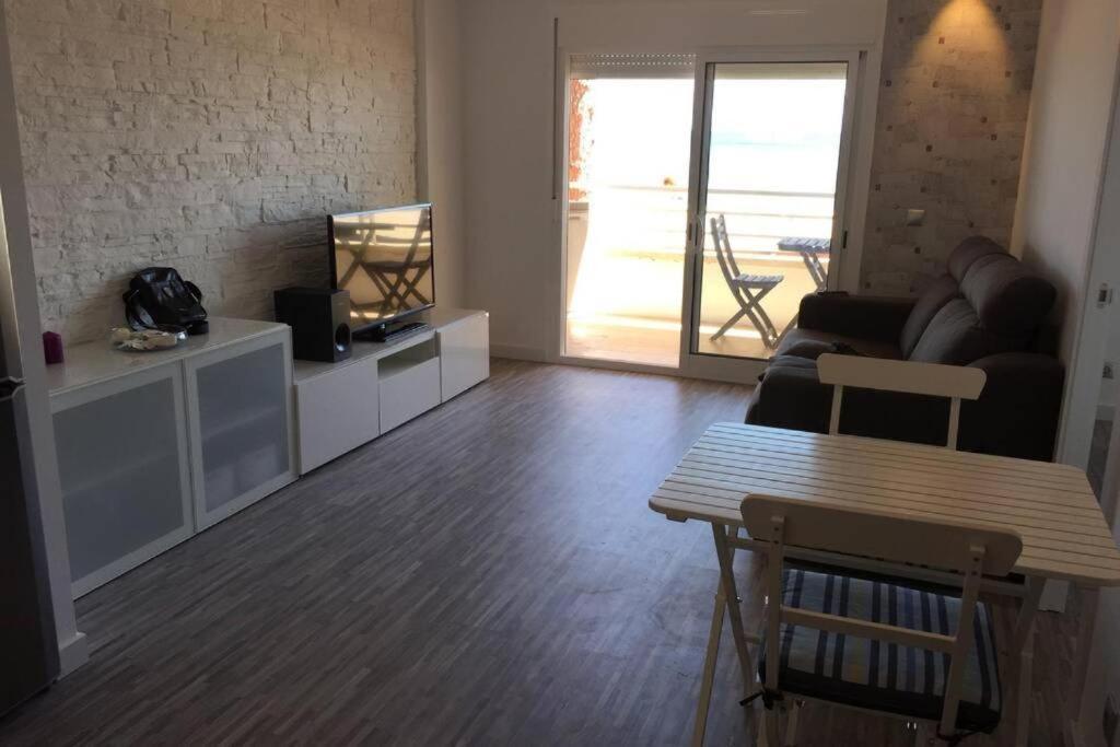 Apartamento frente al mar en Cambrils Exterior foto